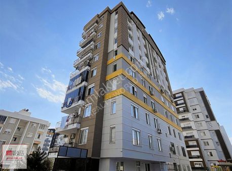 Riga'dan Satılık Şafak Mah 3+1 130 M2 Asansörlü Dogalgalı Daire