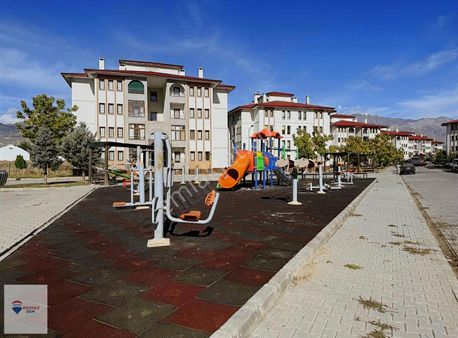 Remax Dem'den Yoğurtlu Tokide Satılık 2+1 Daire