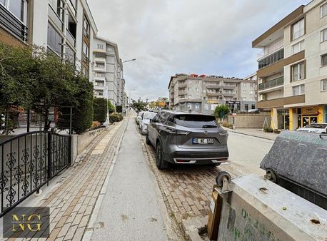 Nergisden Satılık Yüksek Kira Getirisi Olan 2+1 Fırsat Daire