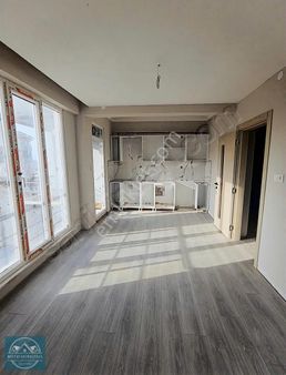 M.k.paşa Gayrimenkulden Atatürk'te 1+1 Yerden Isıtma Daire