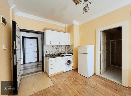 Z Yatırım'dan Tramvay Yolu Üzeri Güvenlikli Binada Eşyalı Daire