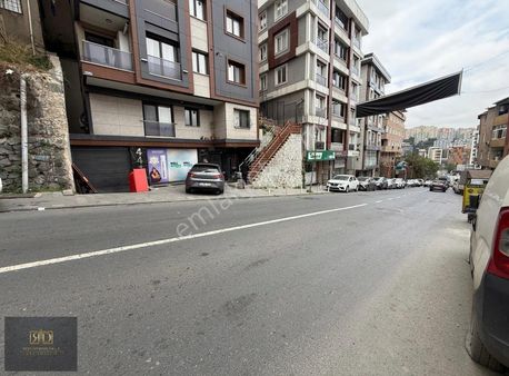 Rd'den Kazandıran Lokasyon Cadde Üstü Düz Giriş Kiralık Dükkan