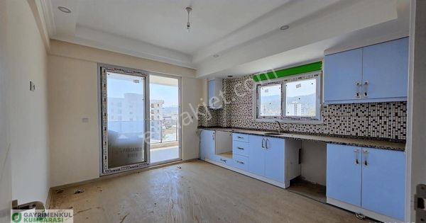 Antalya Kumluca Cumhuriyet Mah. Gödene Cad. Üzeri 3+1