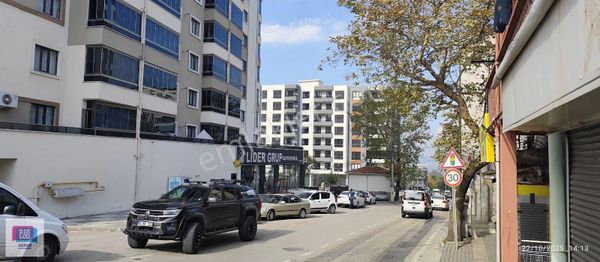 Bursa Yıldırım Sinanede Volkan Cad.üzeri Kiralık Dükkan