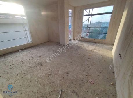 Maltepe Adatepe Ana Cadde Üzeri Sıfır Deniz Manzaralı 2+1 90 M2