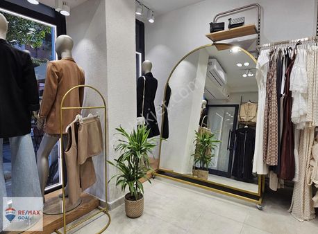 İşlek Cadde Üzeri Devren Kiralık Kadın Giyim - Aksesuar Mağazası