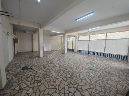 Bağcılar Kazım Karabekir De Kiralık Dükkan