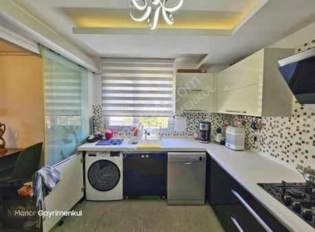 Kuşadası Tic.odası Arkası Manzaralı Süper Residance 3+1 Daire