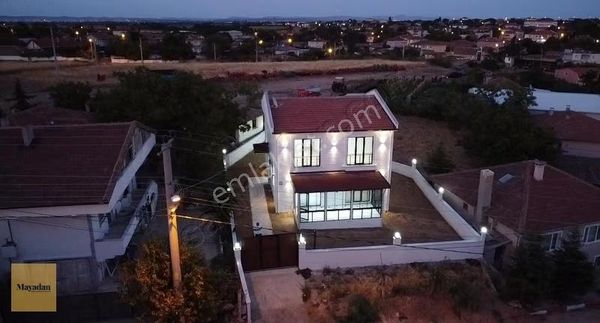 Mayadan Kavaklı'da Satılık Lüks Villa