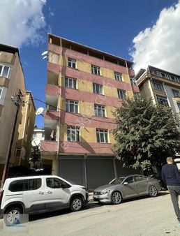 Zübeyde Hanım Mah Balkonlu 100 M² Ara Kat Boş 2+1 Daire