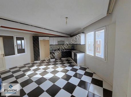 Ayrancılar Barış Manço Cad. De 2+1 150m2 Satılık Dubleks