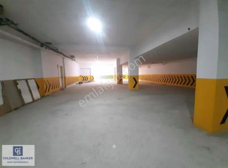 Sancaktepe Merkezde Site İçi Satılık 2+1 Daire