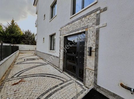 Ankaranın Gözdesi İncekte Kullanışlı Ve Geniş 3+1 Dubleks Daire