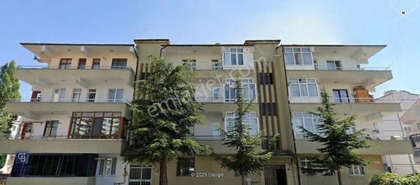 Esentepe De Keykubat Tranvay Durağı Yanında Satılık 3+1 Daire