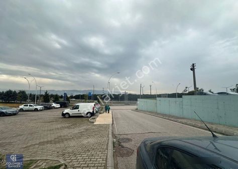 Körfez Yarımca'da 1+1 Masrafsız Uygun Fiyata Kiralık Ofis