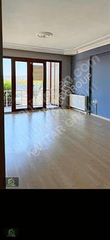 Kiralık Ara Kat Lüx Daire