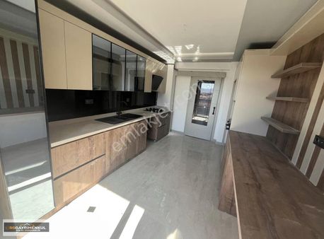 *rs'den* Harika Konumda Site İçerisinde En Geniş 4+1 Daire