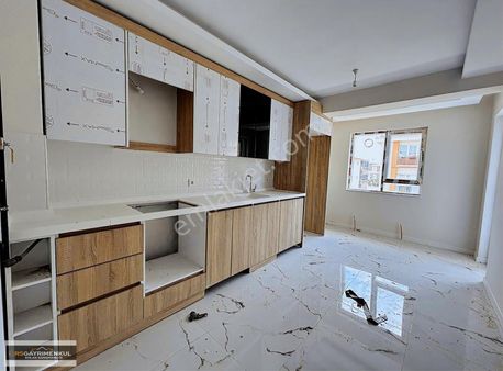 *rs*den En Geniş En Kullanışlı Dev Balkonlu 2+1 Dairesi