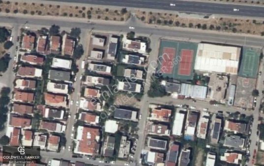 Balıkesir Edremit Güre Plaja 70 M 370 M² Villa İmarlı Arsa