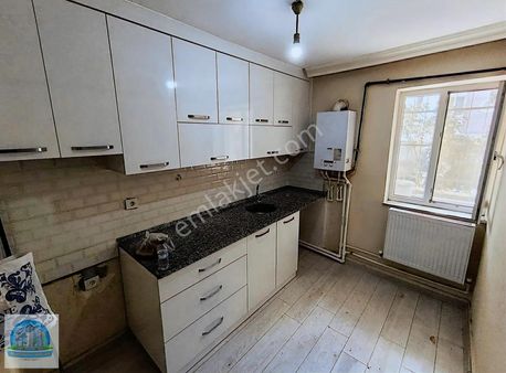 Mimar Sinan/cuma Pazarı Civarı Kiralık 2+1