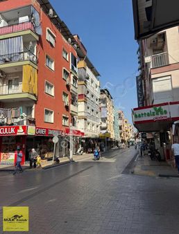Manisa Yılmazlar'da Çarşıya Yakın 3+1 Satılık Daire S2888