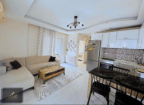 Şah Yapı'dan Havuzlu Nezih Sitede 1+1 Eşyalı Satılık Daire