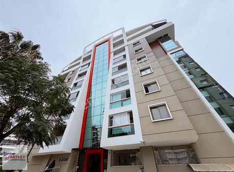 Çiçekevler Sitesinde 3+1 Büyük Tip Deniz Manzaralı Satılık Daire