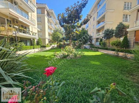 Bahçelievler Yasemin Konnakları-2 Satılık 4+1 170m2 Net Daire