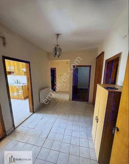 Bankalar Caddesınde Satılık 2 + 1 Daıre