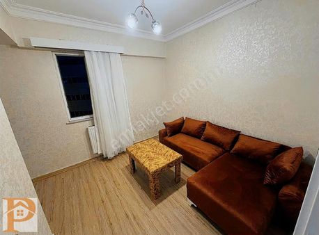 Yeditepe De Kiralık 1+1 Daire