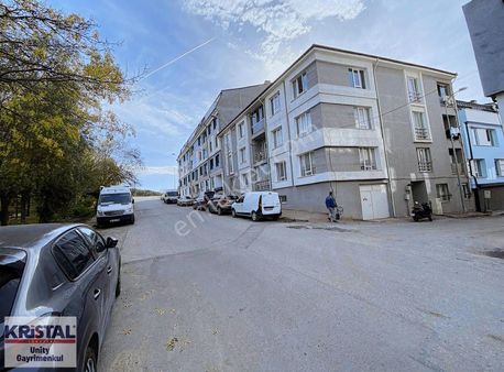 Kr Unıty'den Büyükdere 'de Satılık Bakımlı 2+1 Daire