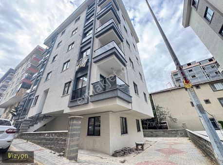 Zemin Kat Satılık Sıfır 1+1 Daire