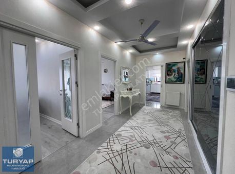 Turyap Metropolden Çilesizde Sağlam Zeminde Satılık 5+1 Daire