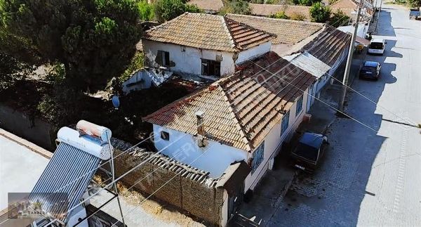 Satılık Bahçeli Müstakil Ev 516 M2 Poyracık Karasu Sokak Da