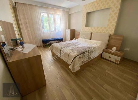 Çakmak'ta 200 M2 3+1 Geniş Lüks Daire