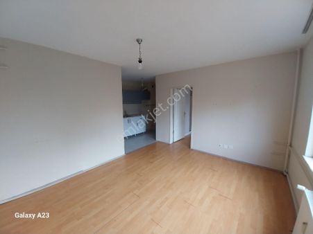 Suta Emlak Dan Arena Parka Yürüme Mesafesinde 45 M2