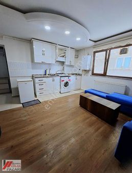 Gümüşpala'da Metrobüse Yakın Beyaz Eşyalı 1+1 Kiralık Daire