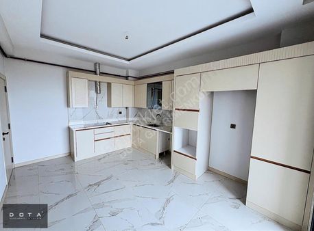 Hallaçlar'da Önü Açık Manzaralı Müstakil Tadında Eb.banyolu 3+1