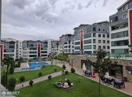 Akbey'den 30 Ağustos'da Çamlıkpark Sitesinde Geniş Kiralık Daire