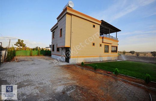 Cb Acar'dan Büyük Akziyaret'te Satılık Lüks Bağ Evi