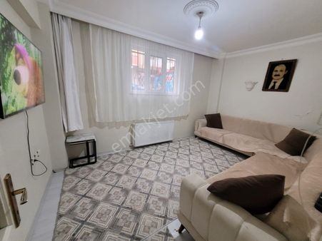 Üç Kardşlr'dn İsmetpaşa Mh 3+1 Tramway'a 4 Dakika 130m² Bahçekat