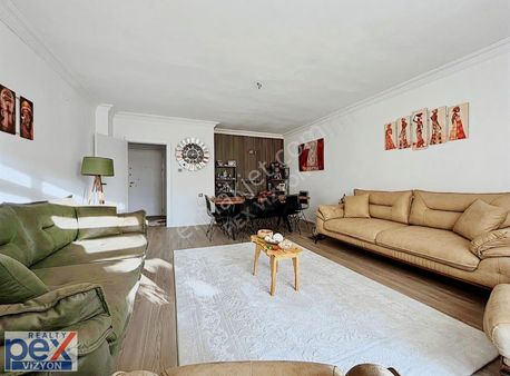 Etimesgut Etiler'de Lüks Yapılı Arakat 3+1