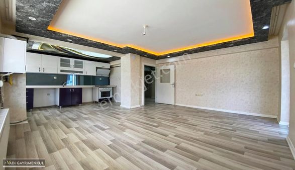 Vadi'den Hisar'da Yatırıma Ve Oturuma Uygun 3+1 !