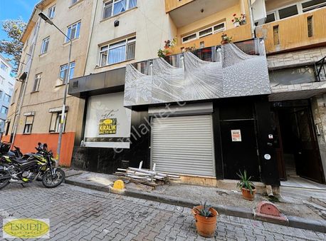 Eskidjide İzmit Merkez Sanat Okulu Karşısı 300m2 Kiralık Dükkan