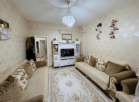 İnanç Tan S Gazi Esentepe'de Satılık 2+1 Baçe Katı Daire