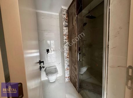 Mudanya Güzelyalı 'da Eşsiz Manzaralı 5+1 Dubleks Daire