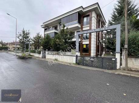 Sakarya Serdivan Arabacı Alanında Giriş Katta 3+1 Daire