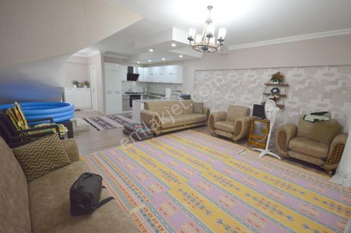 Körkünde Park Terra'da Eşyalı Bahçeli Kiralık 2+1 Villa Fırsatı