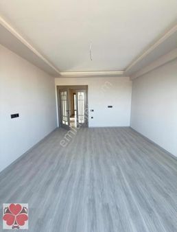 Yonca'dan Mezitli Vatan Caddesi'nde Satılık 3+1 Lüks Daire!