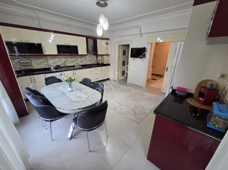 Yeditepe De Geniş Bakımlı 3+1 Satlık Daire